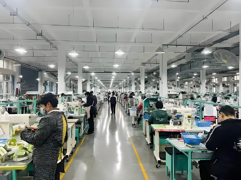 Chinese labor protection safety shoe OEM: moving from 