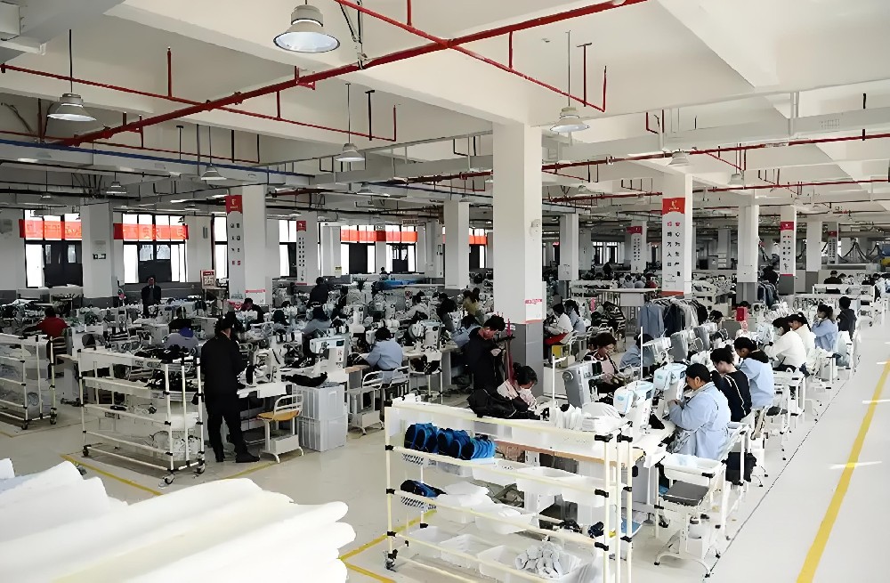 Steel-Toe Safety Shoes: The Essential Protective Gear for Every Step